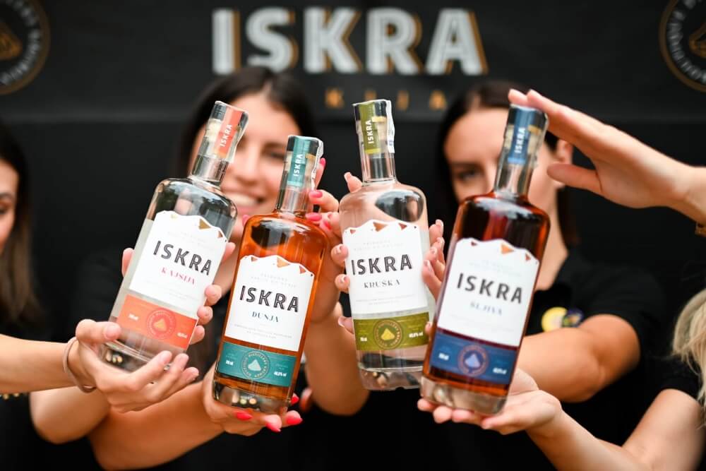 Šljiva, dunja, kajsija ili kruška: koja Iskra je za tebe?